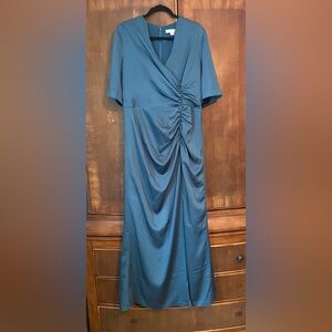 Stunning Kay Unger floor length gown size 16